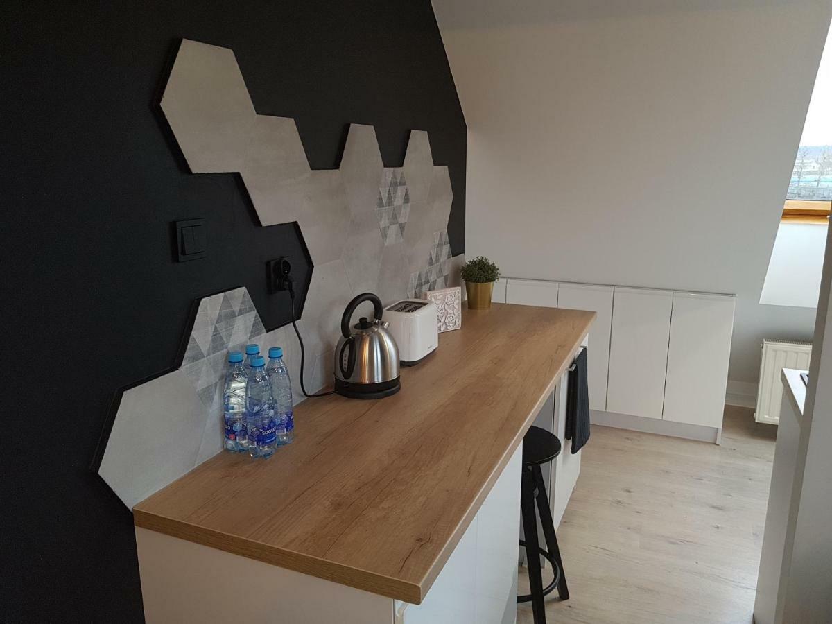 Black Rose Apartament Targi 3 Km, F-Ry Vat Kielce Exterior foto